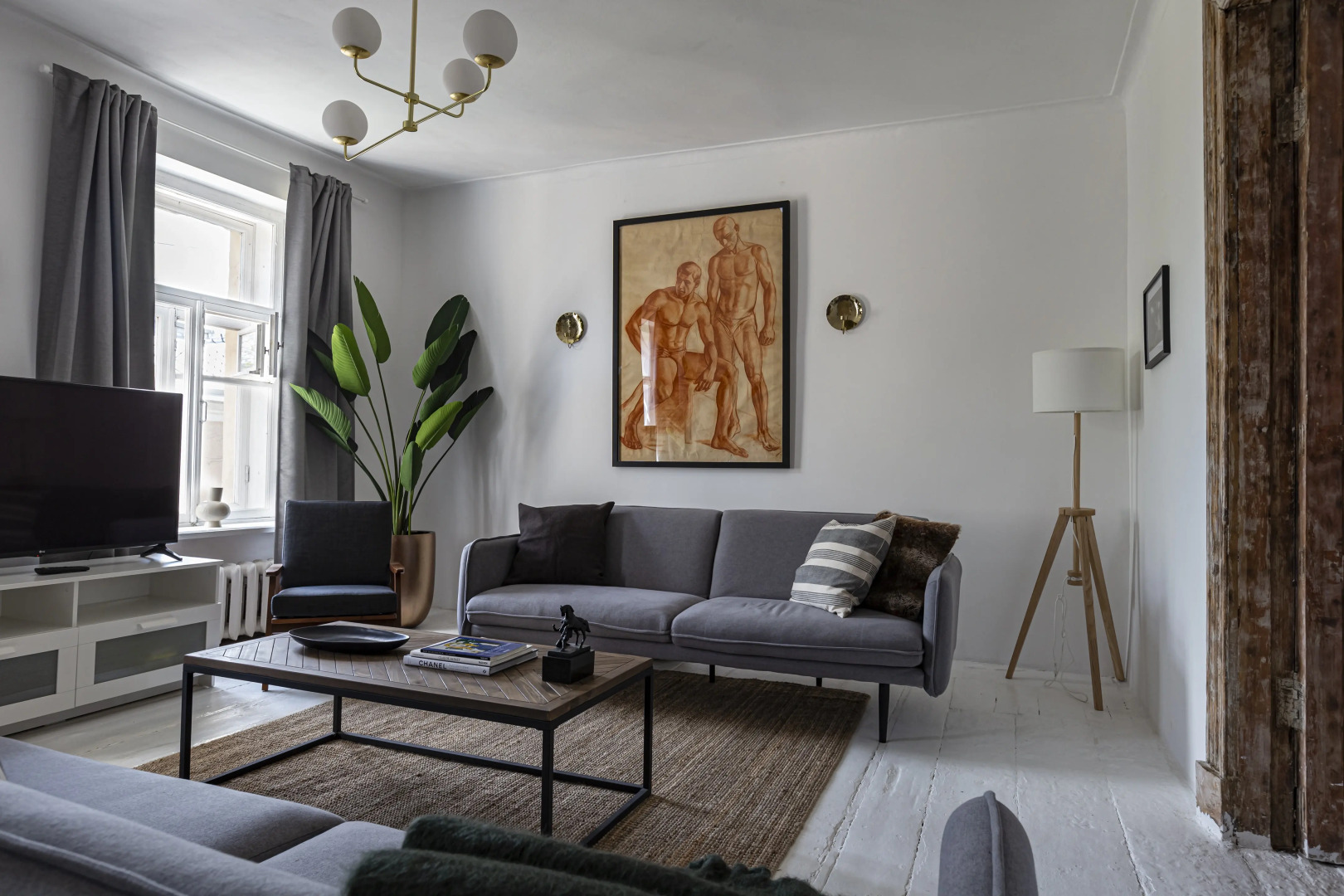 Квартира В Самом Центре С Парковкой