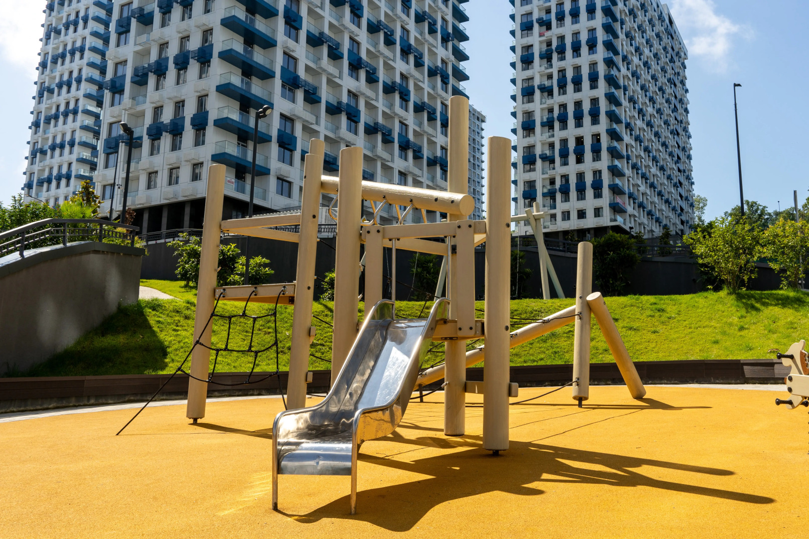 Апартаменты Сияние УК Атмосфера с видом на горы