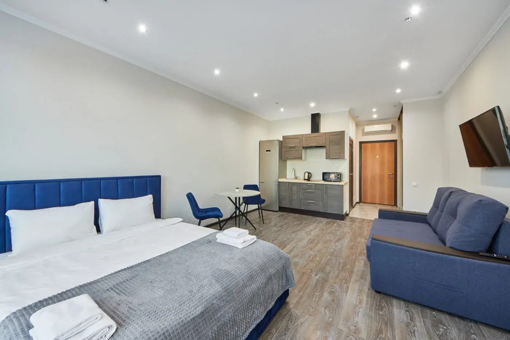 Апартаменты в ЖК Лайнер-Восток с Видом на Город