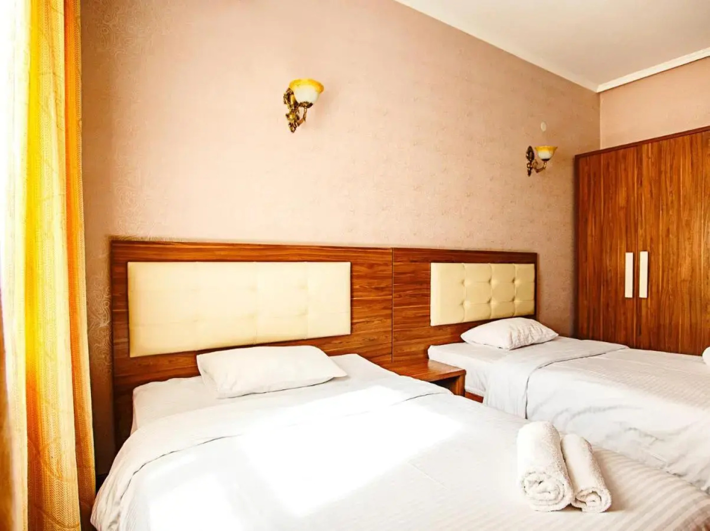 Отель Корсар