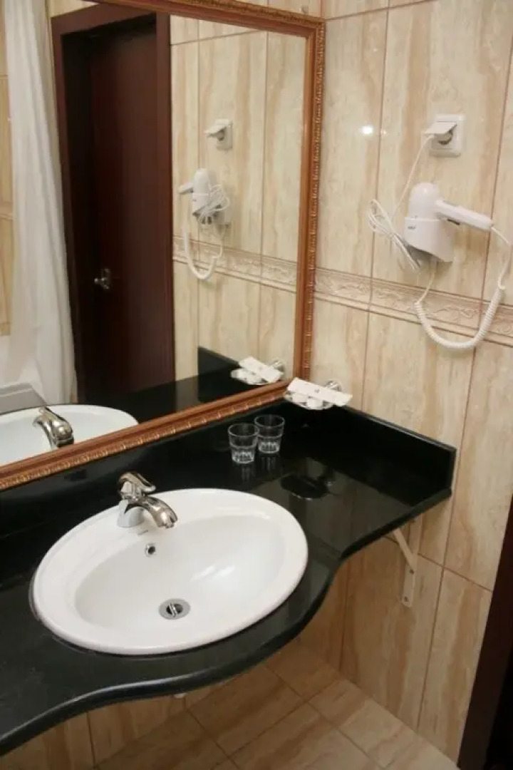 Отель Гостиница Командор