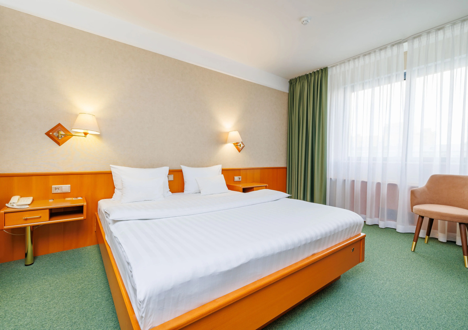 Отель Атриум Палас