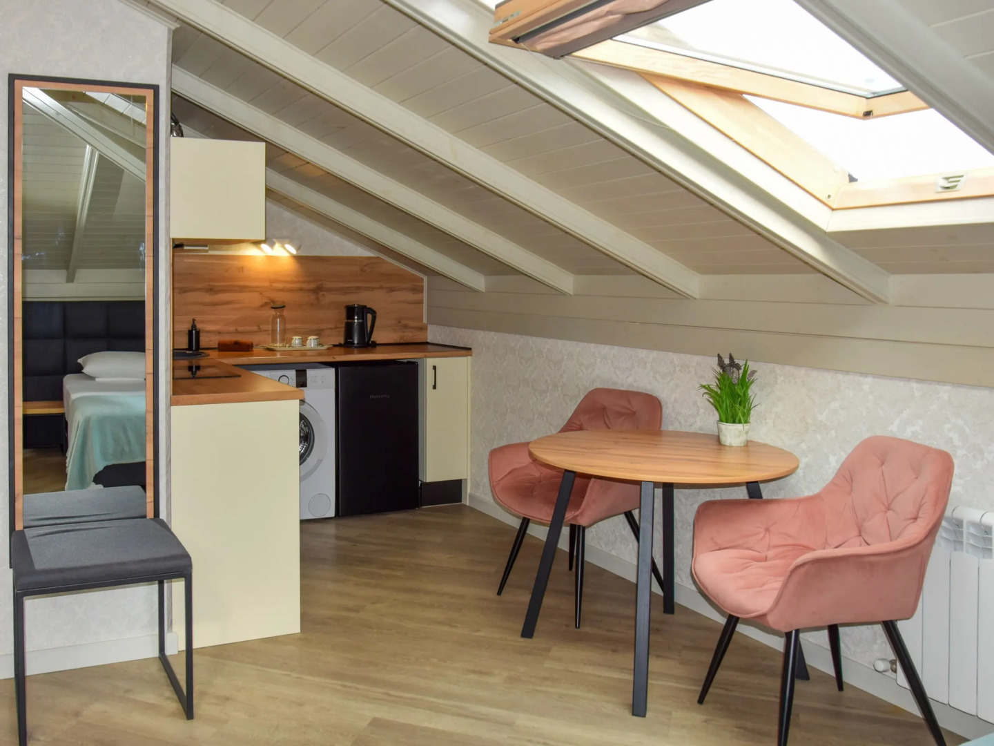 Меблированные комнаты Лалеби