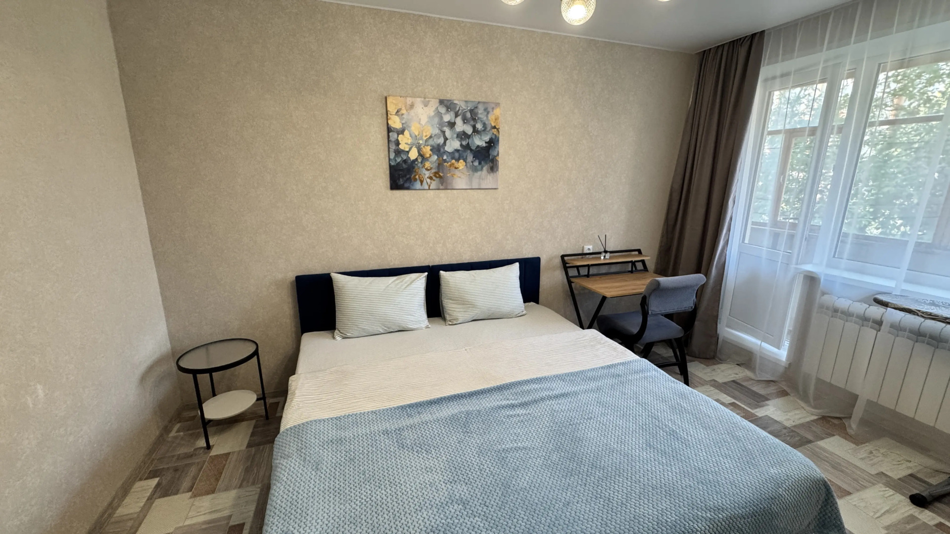 Квартира Двухкомнатная рядом с набережной