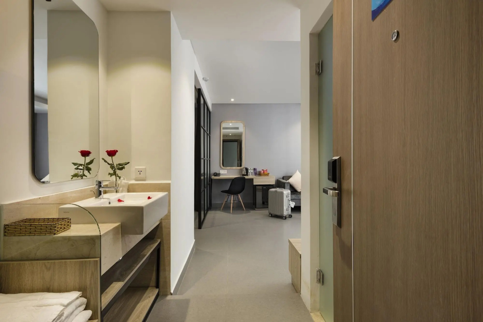 Отель Anrizon Nha Trang