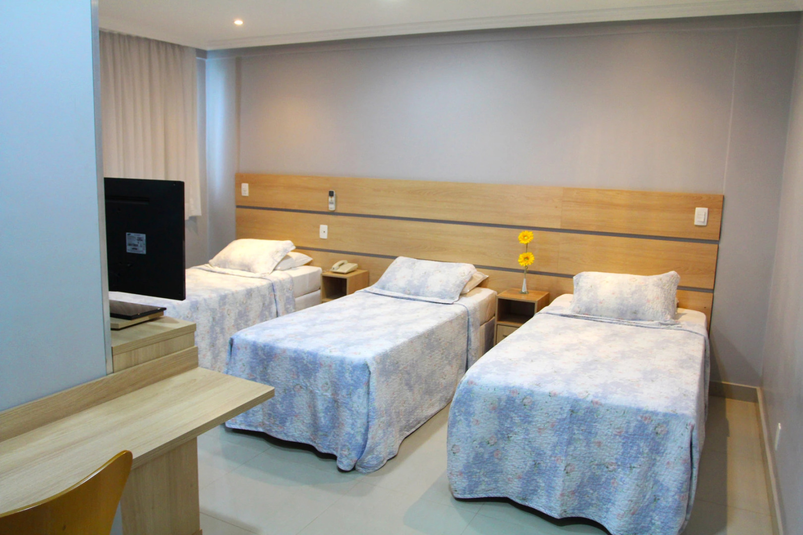 Отель Imperial Plaza