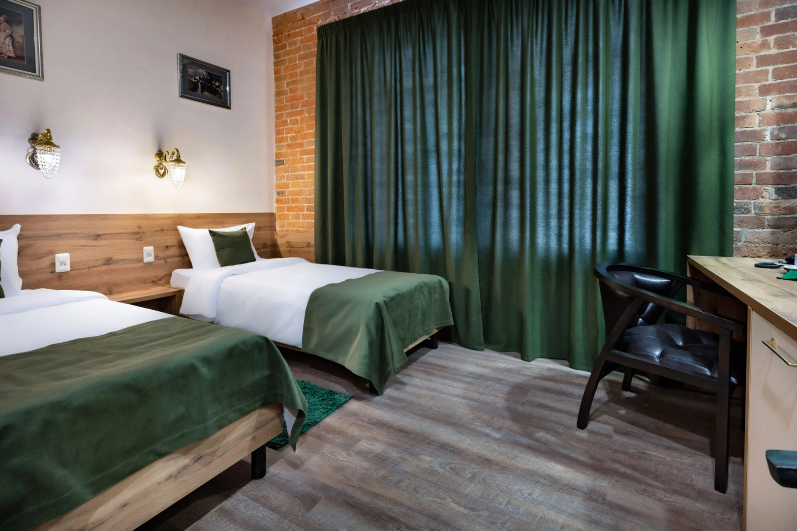 Отель Галерея