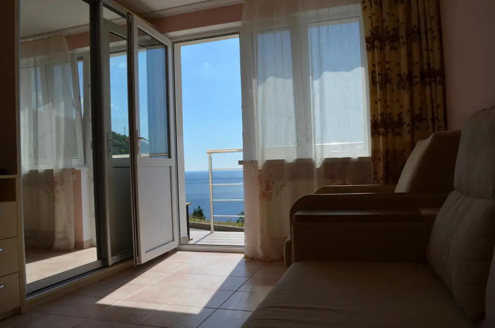 Апартаменты Премьера Крым Малый Маяк