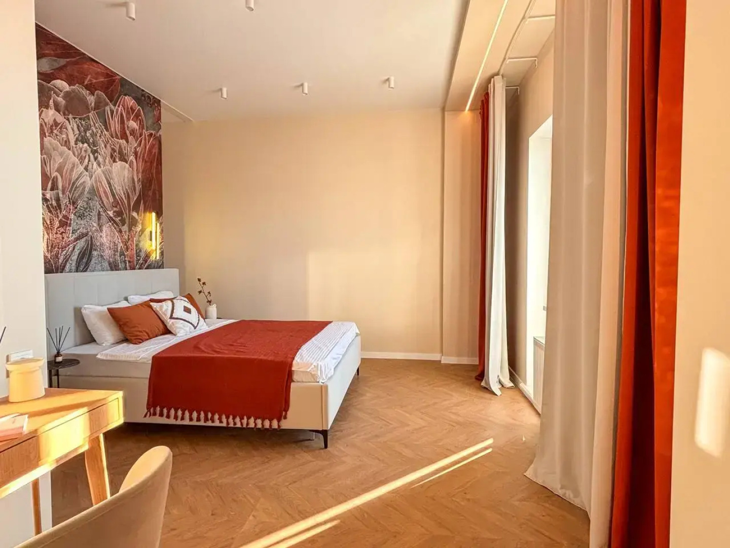 Квартира видовые апартаменты возле РМК Арены