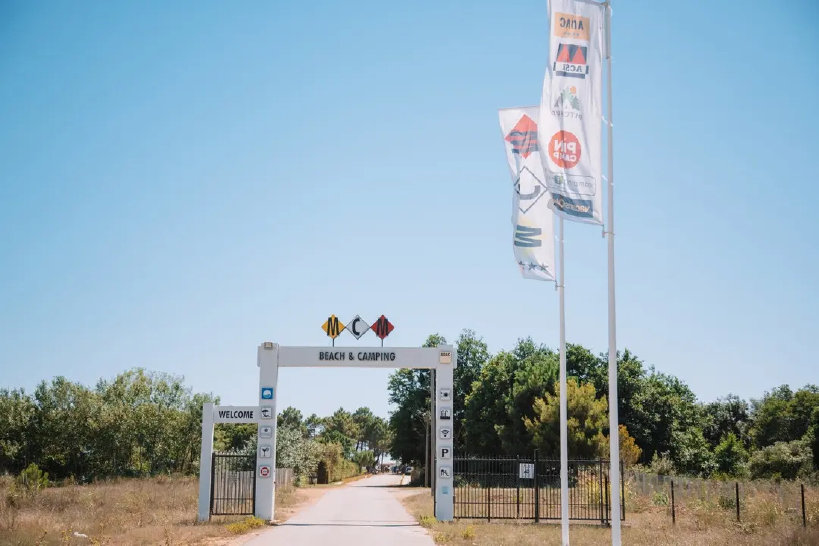 Бунгало MCM Camping