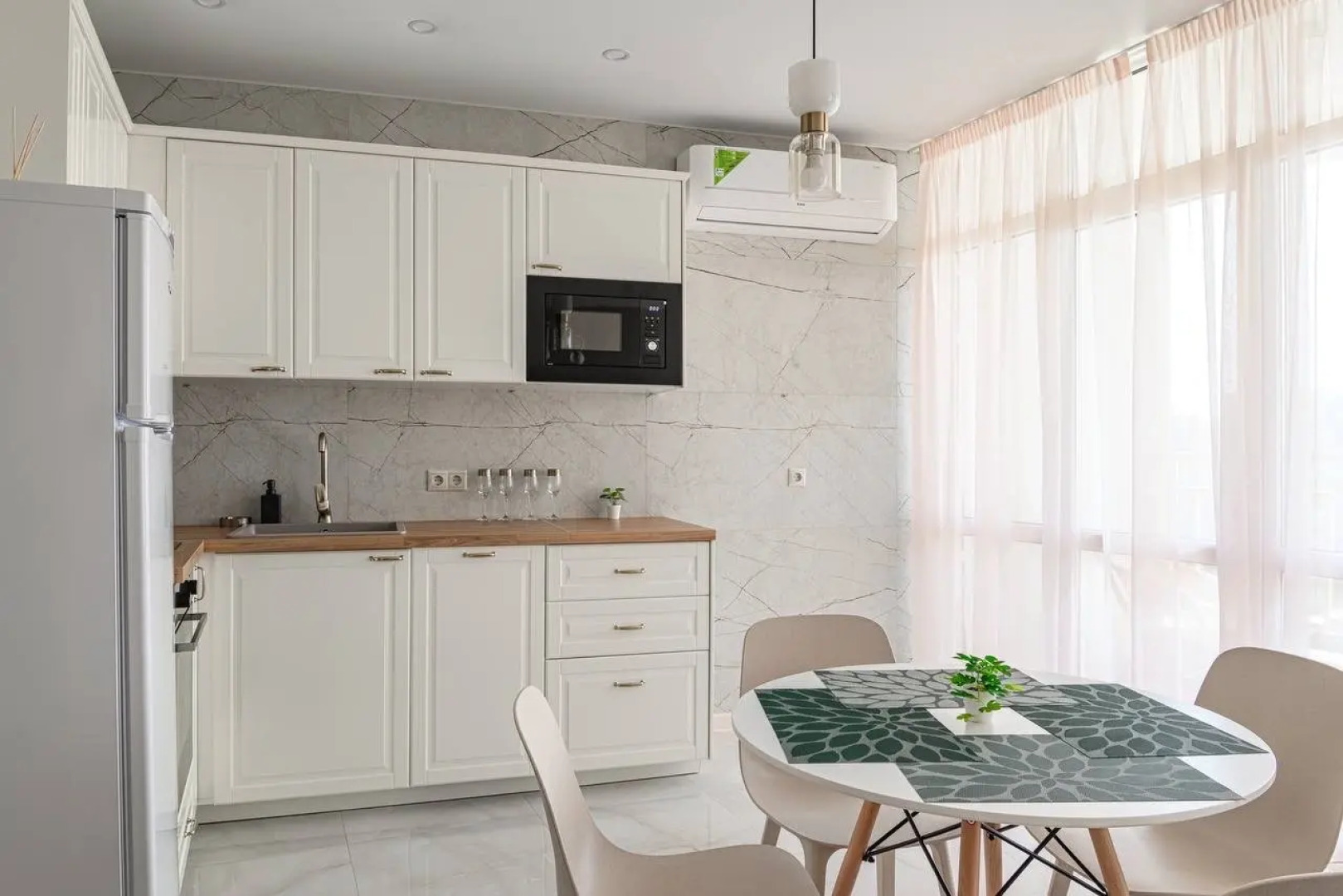 Апартаменты Место под солнцем 9