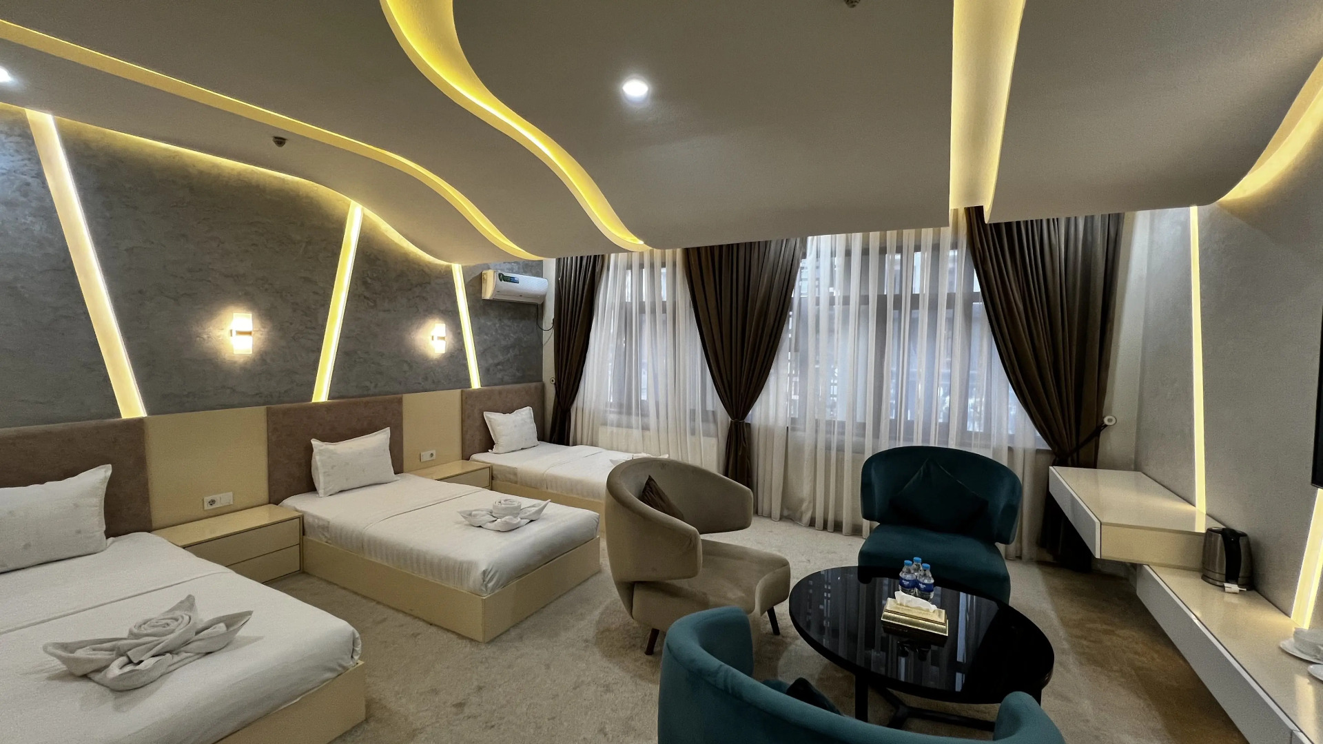 Ohu Palace Hotel & Restaurant