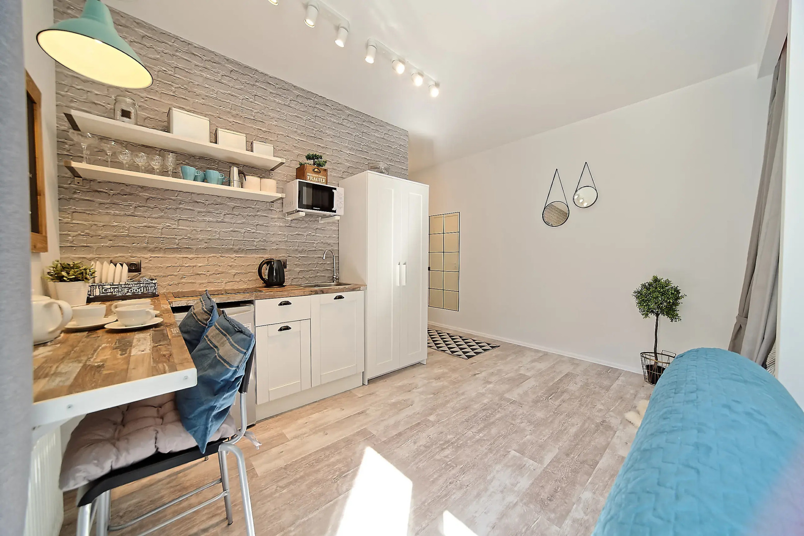 Апартаменты 10