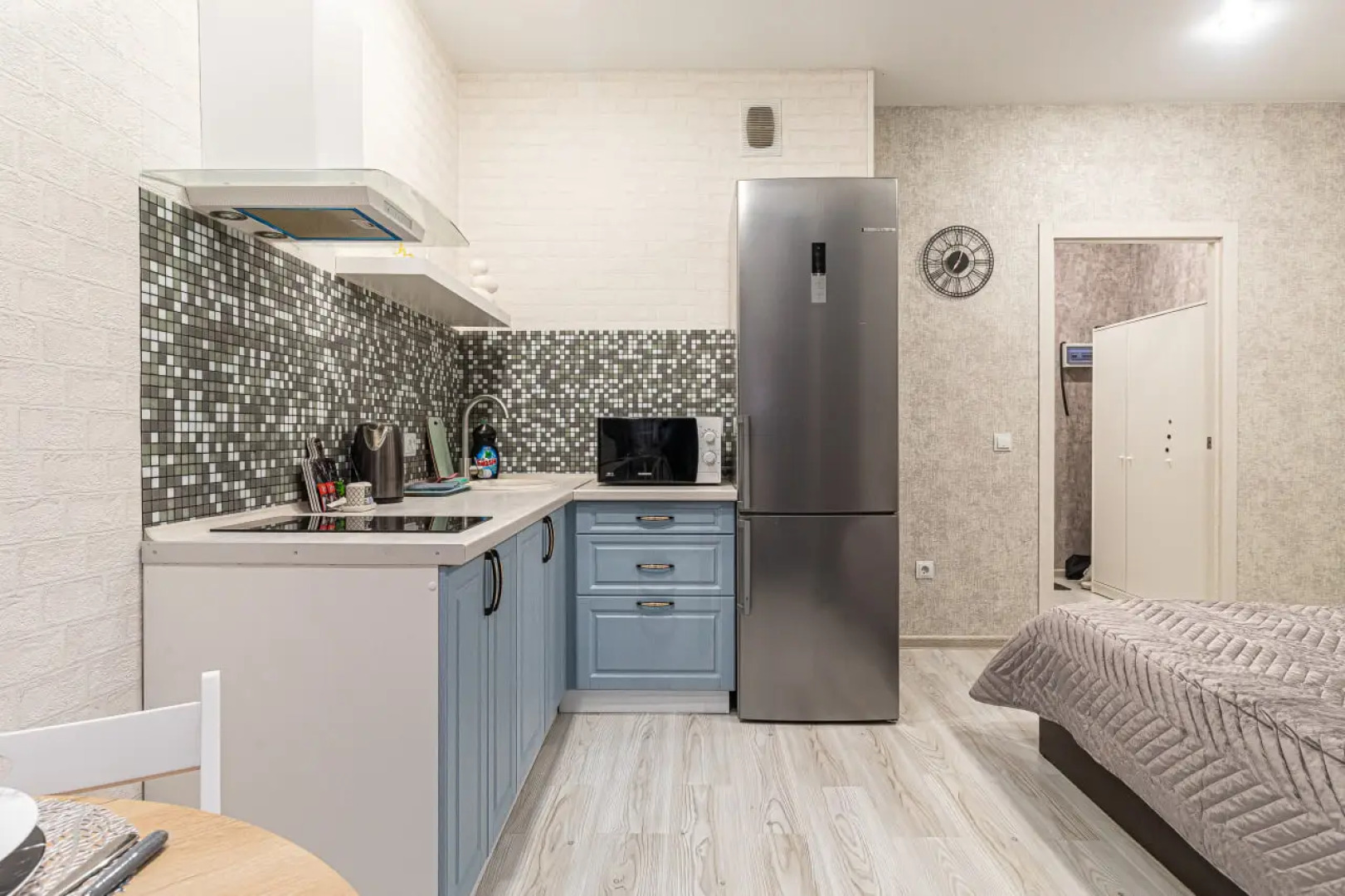 Апартаменты Дизайнерская студия в ЖК Самолёт