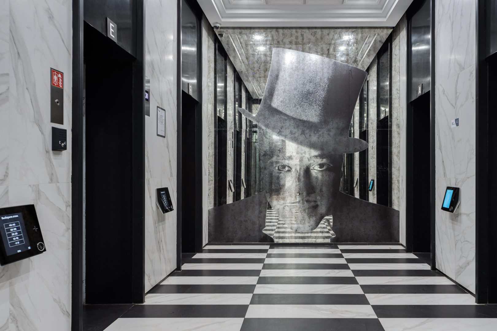 Апартаменты Lalapart Black Emerald с сауной в ЖК Савеловский Сити