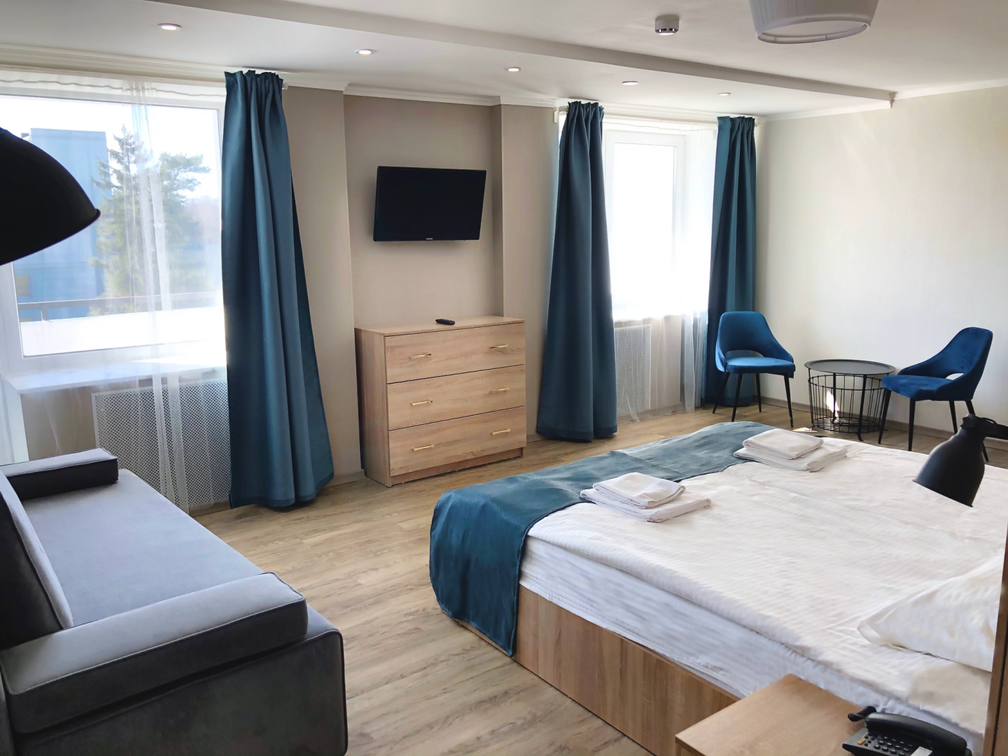 Отель Гелиос