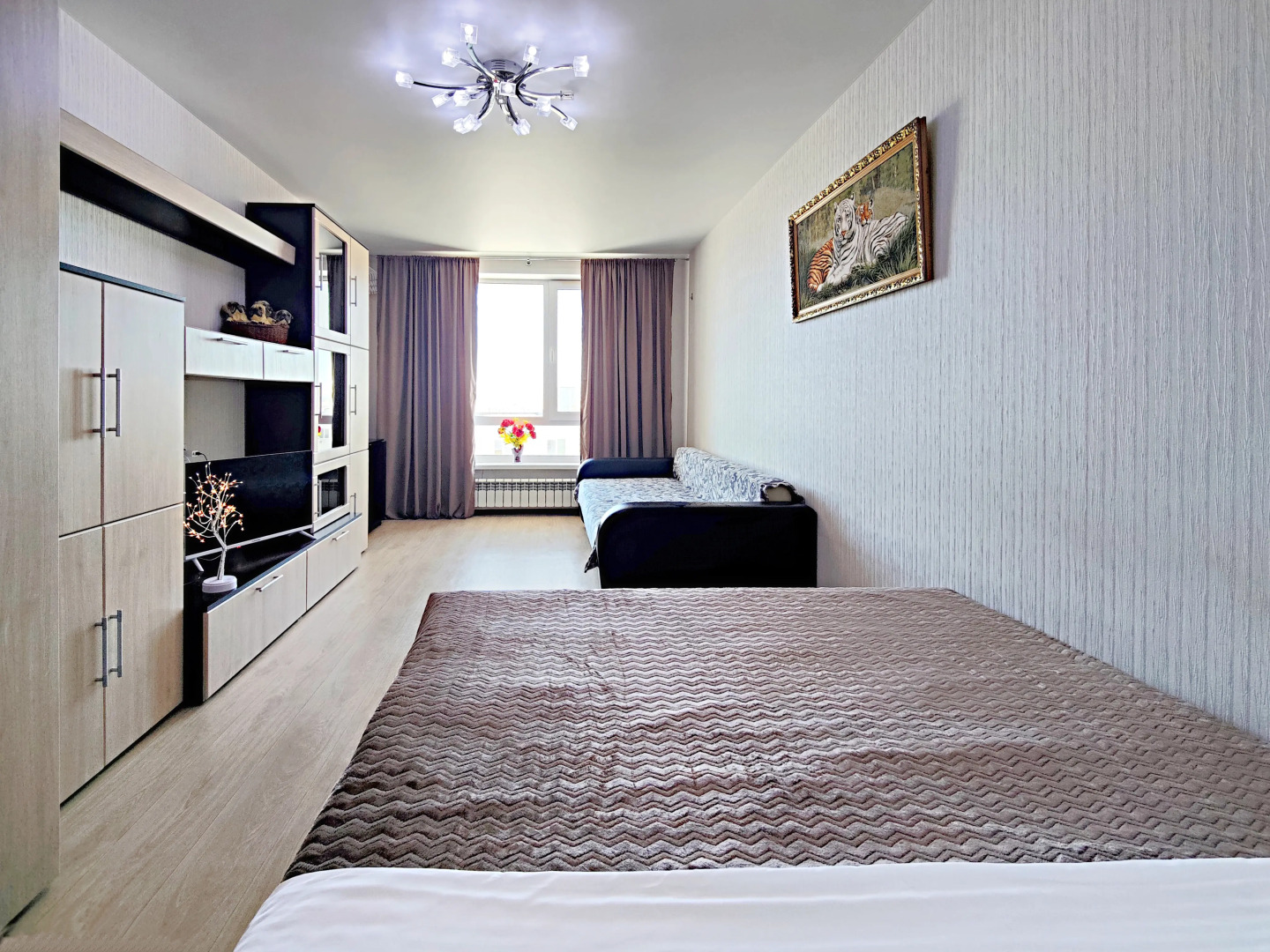 Квартира у ТЦ Мега