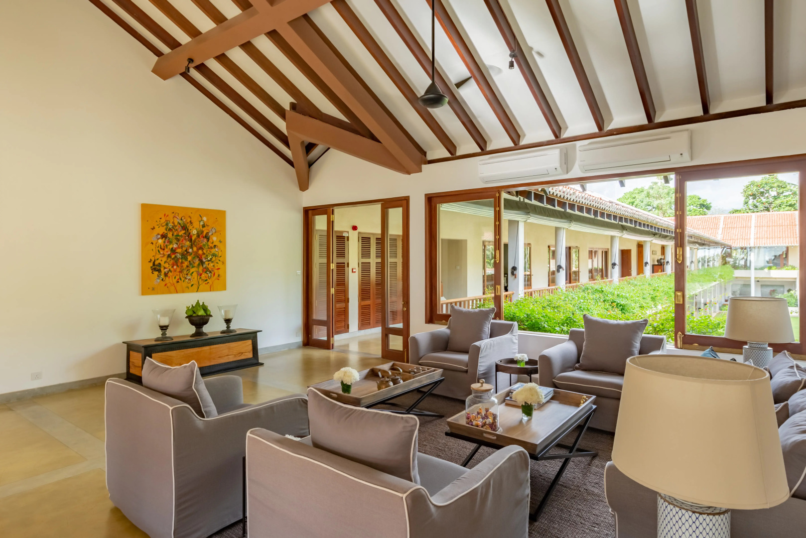 Вилла Taru Villas The Long House Taru Villas