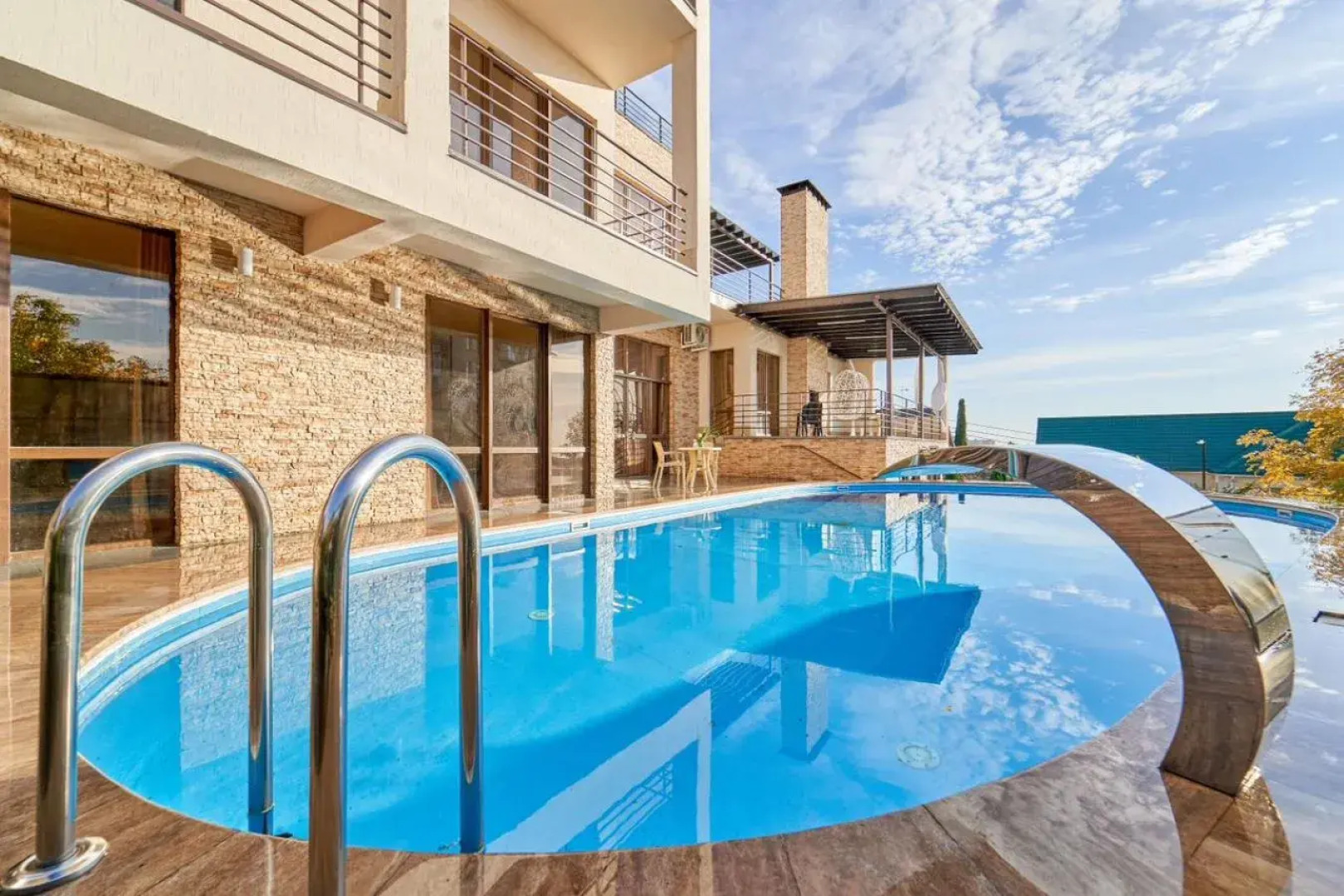 Апартаменты Вилла на Орбитовской