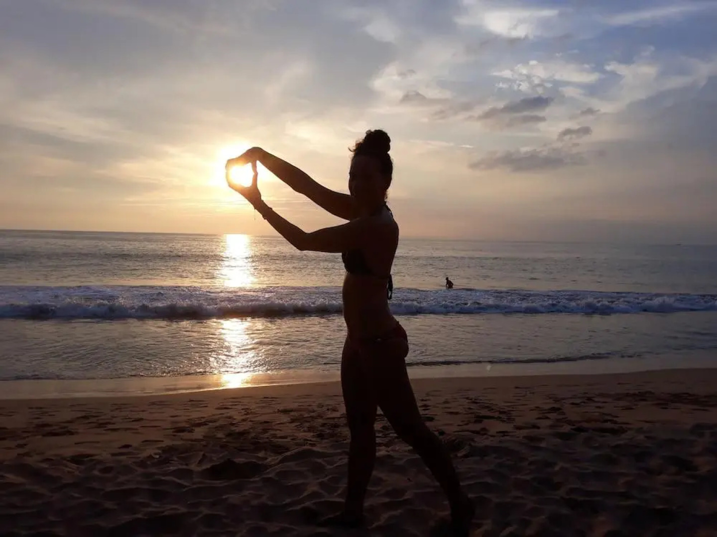 Отель Arcade Beach