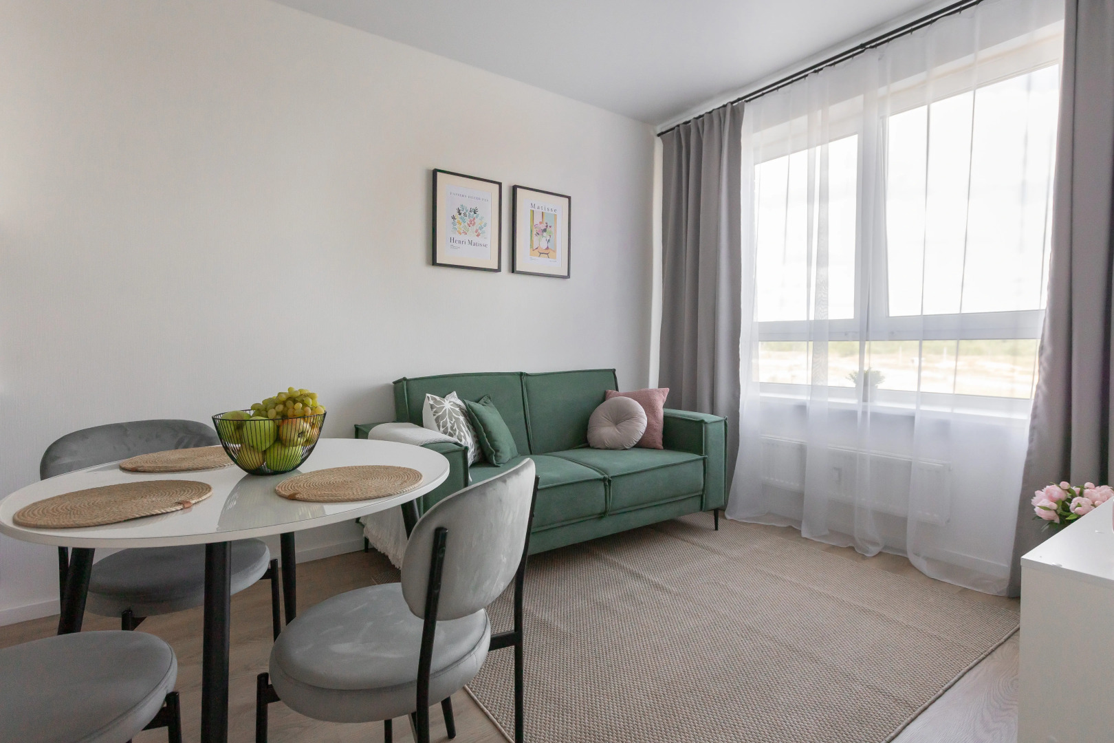 Квартира Евро 2-к Изумрудная долина