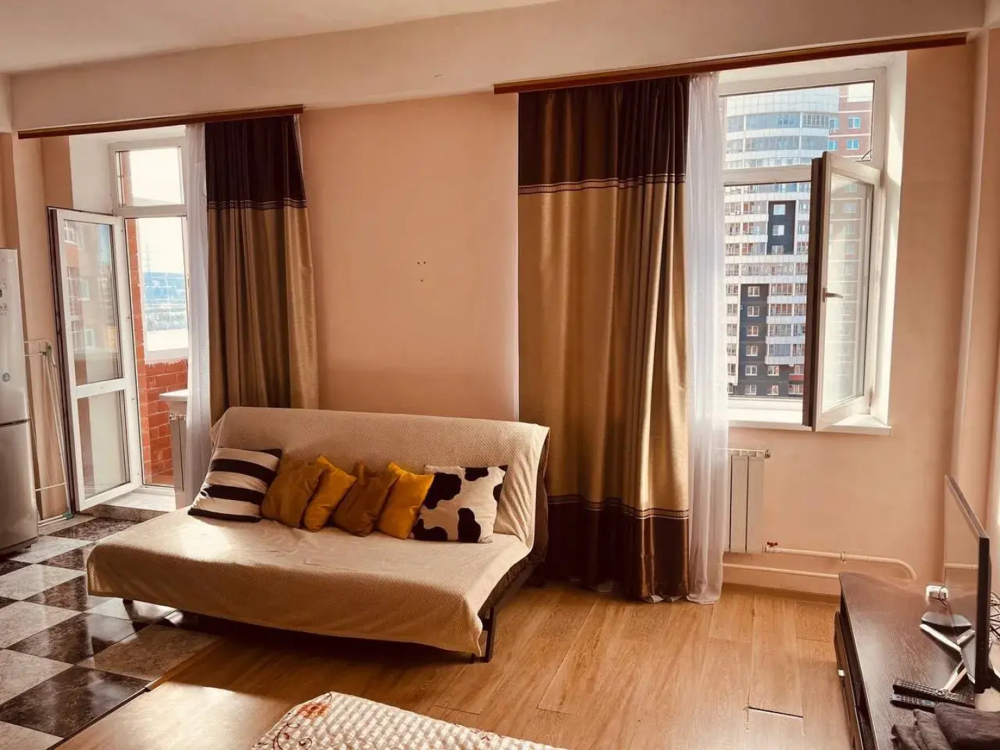 Квартира на Дальневосточной 120