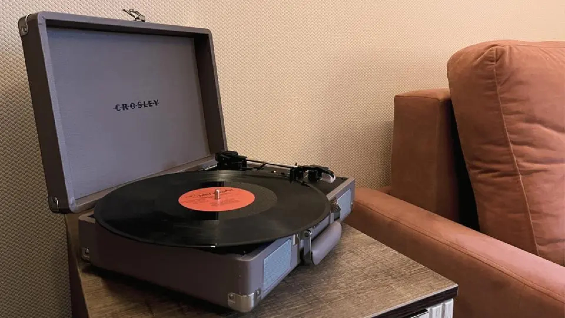 Квартира Типанова 23