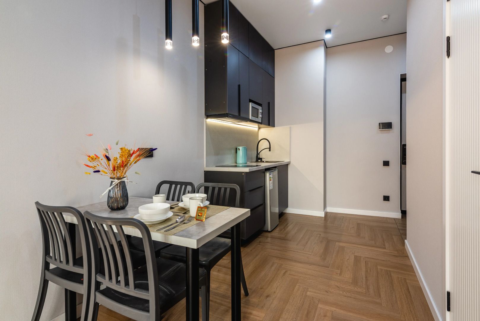 Апартаменты Стильная Квартира в Центре Алматы (114)