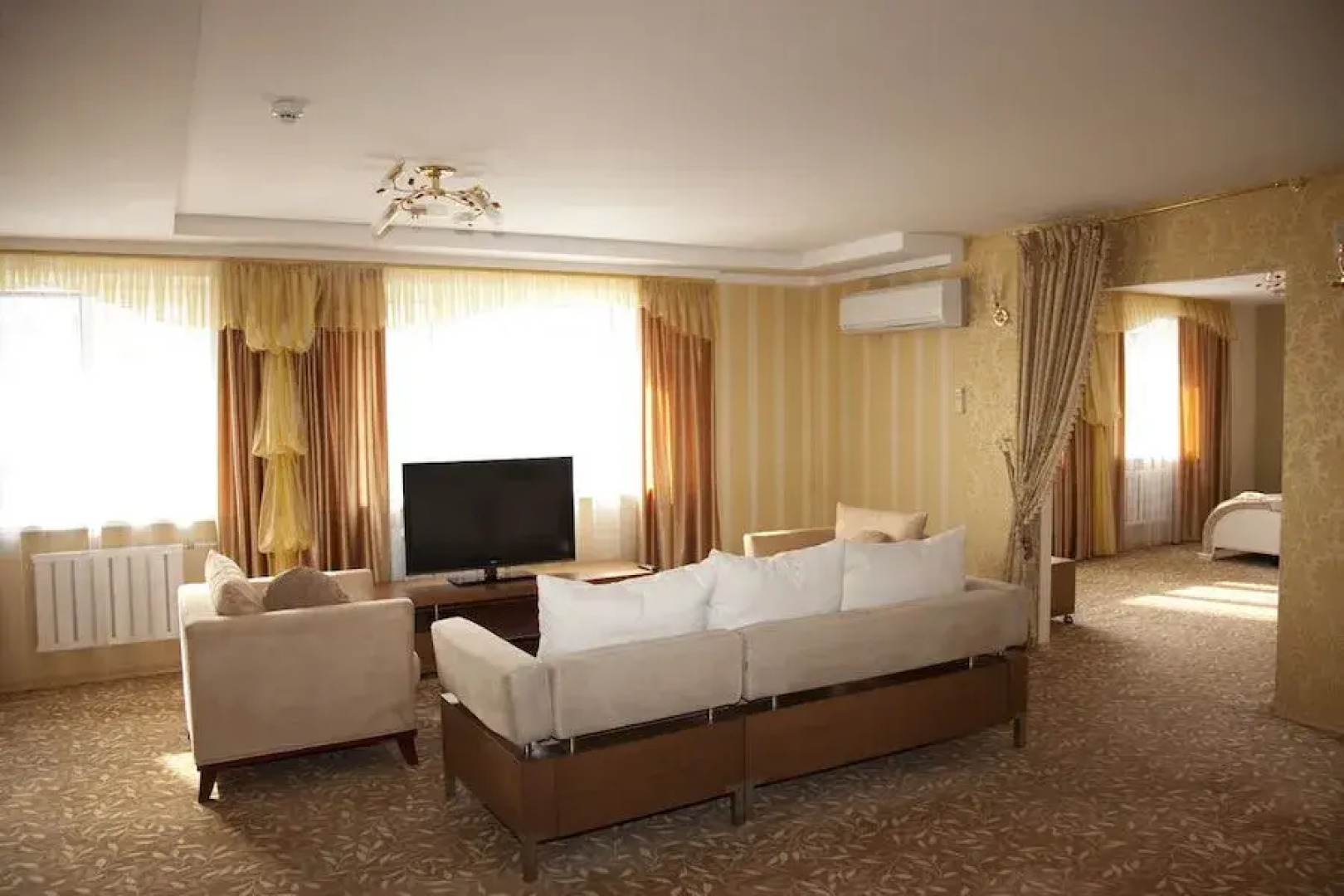 Отель Горизонт