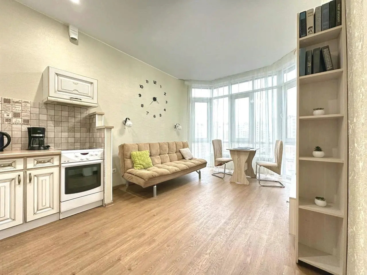 Квартира двухкомнатная на Притомском в новом ЖК рядом с Кадетским училищем