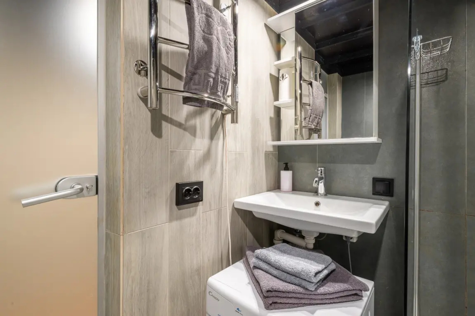 Апартаменты  Comfort Life в Измайлово Happy Place