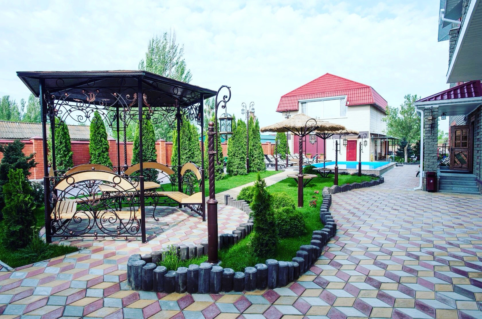 Yakor Fishing-Hunting Hotel