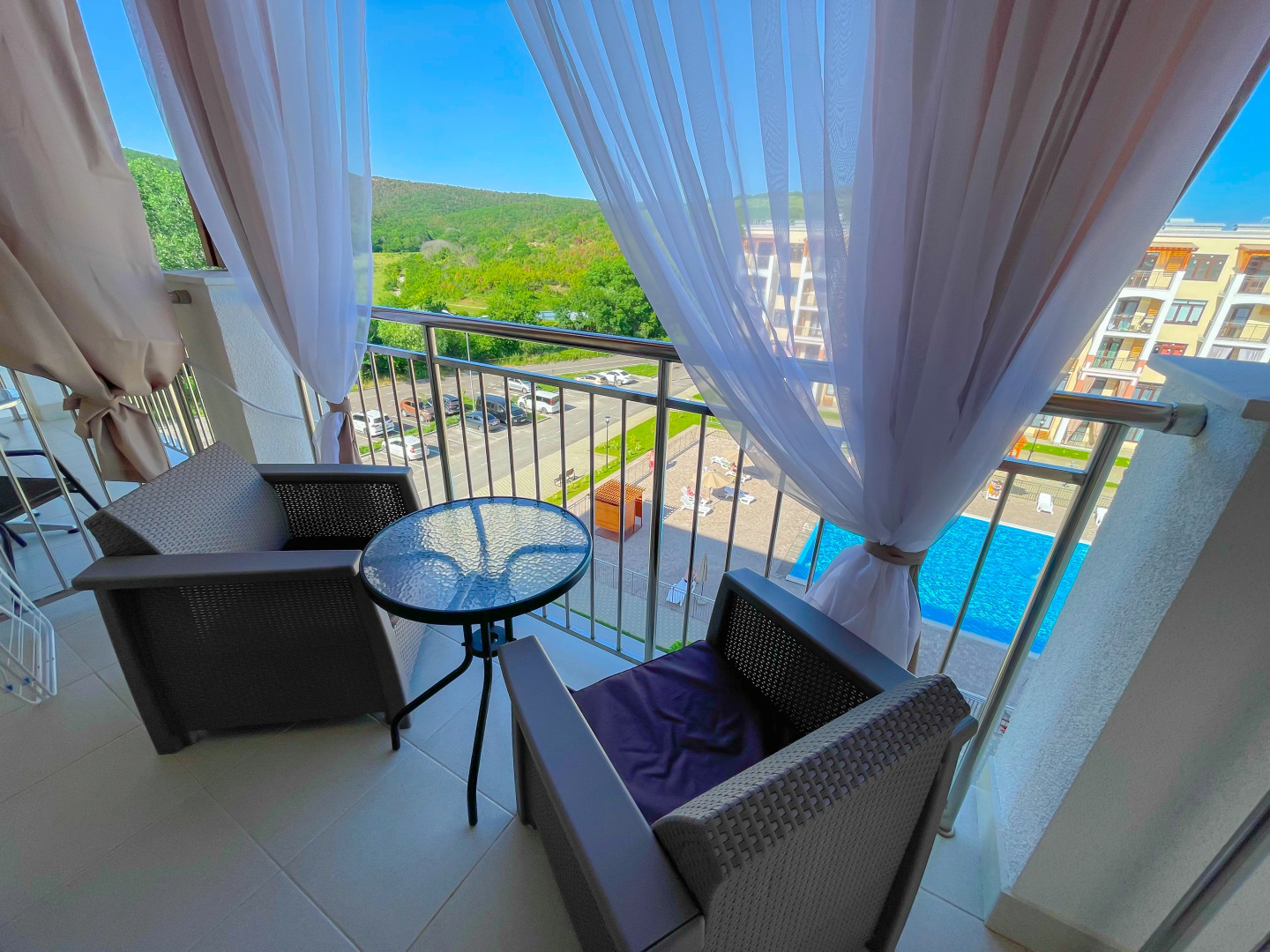 Апартаменты Сукко видовые в ЖК Холидей Хаус