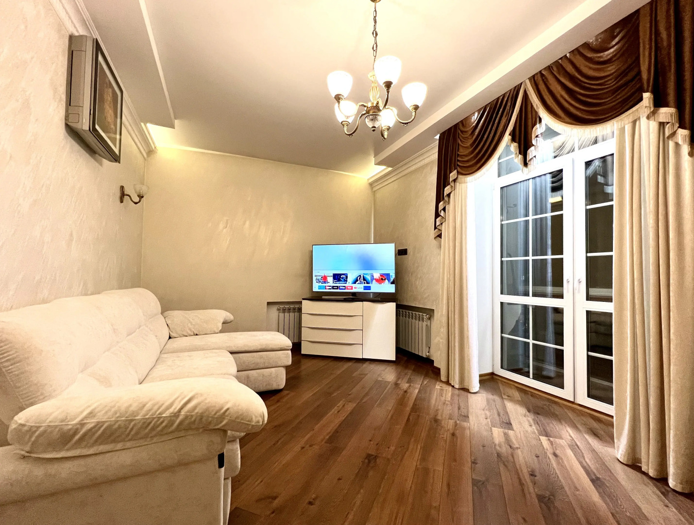 Квартира 3-комнатная Премиум Класса Yarapartments на Советской 21