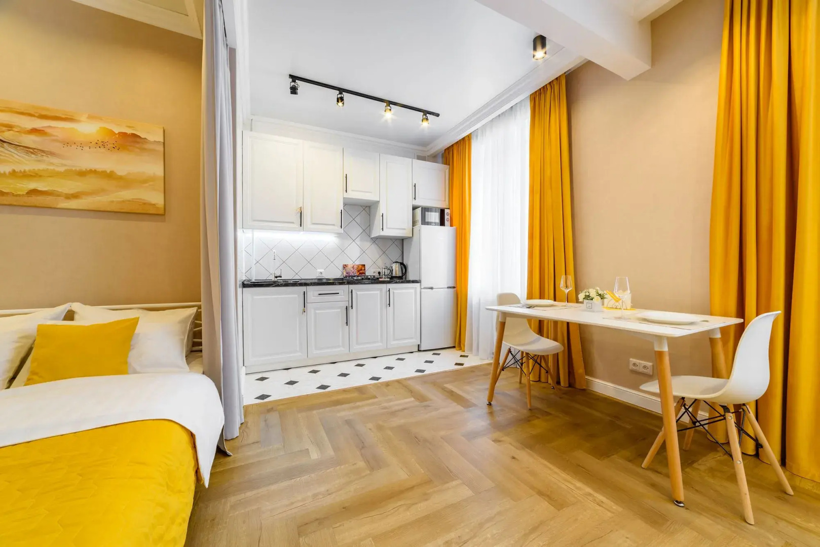 Апартаменты на Советская 4