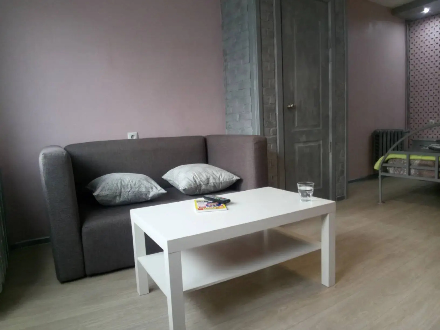 Апартаменты однокомнатные с балконом