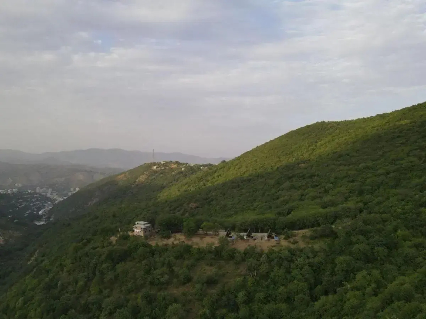 Resort Hotel Navasard