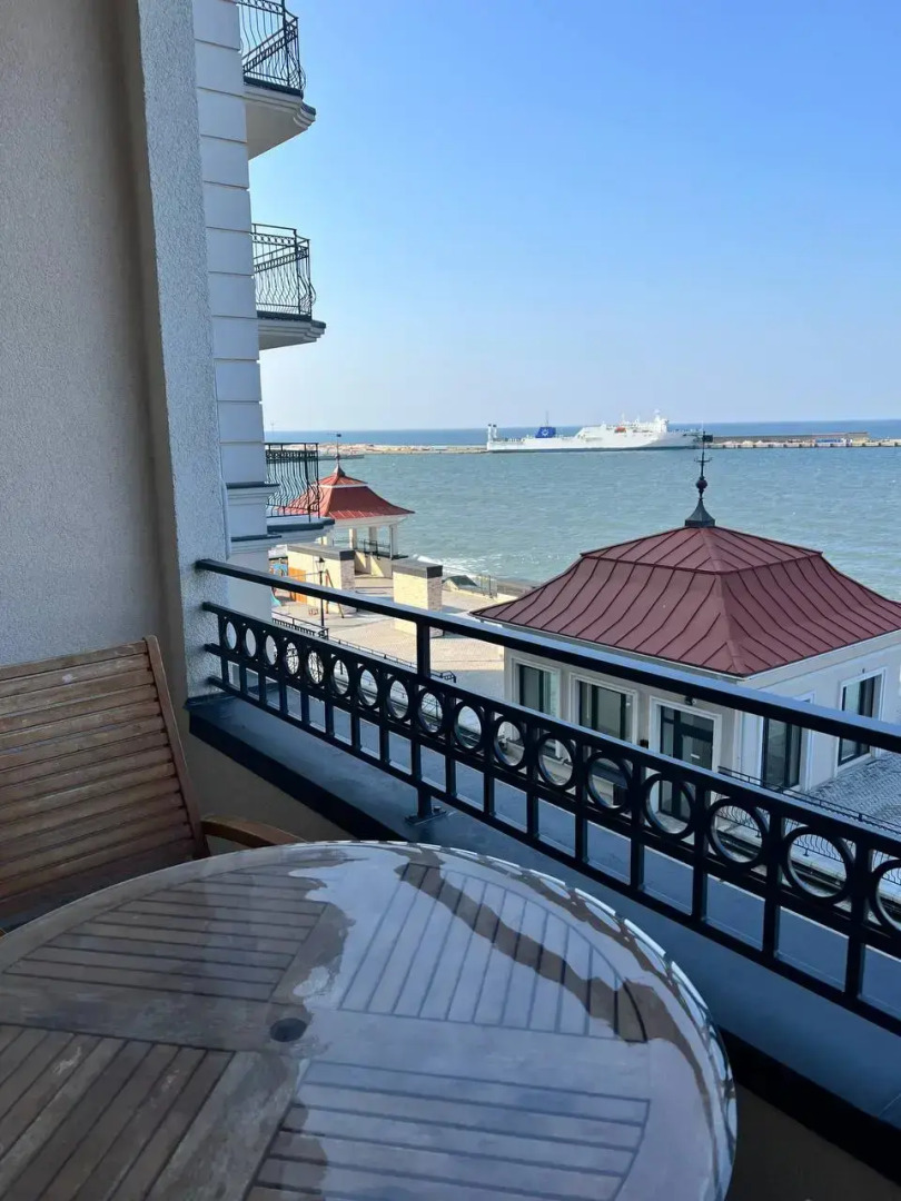 Апартаменты с видом на море