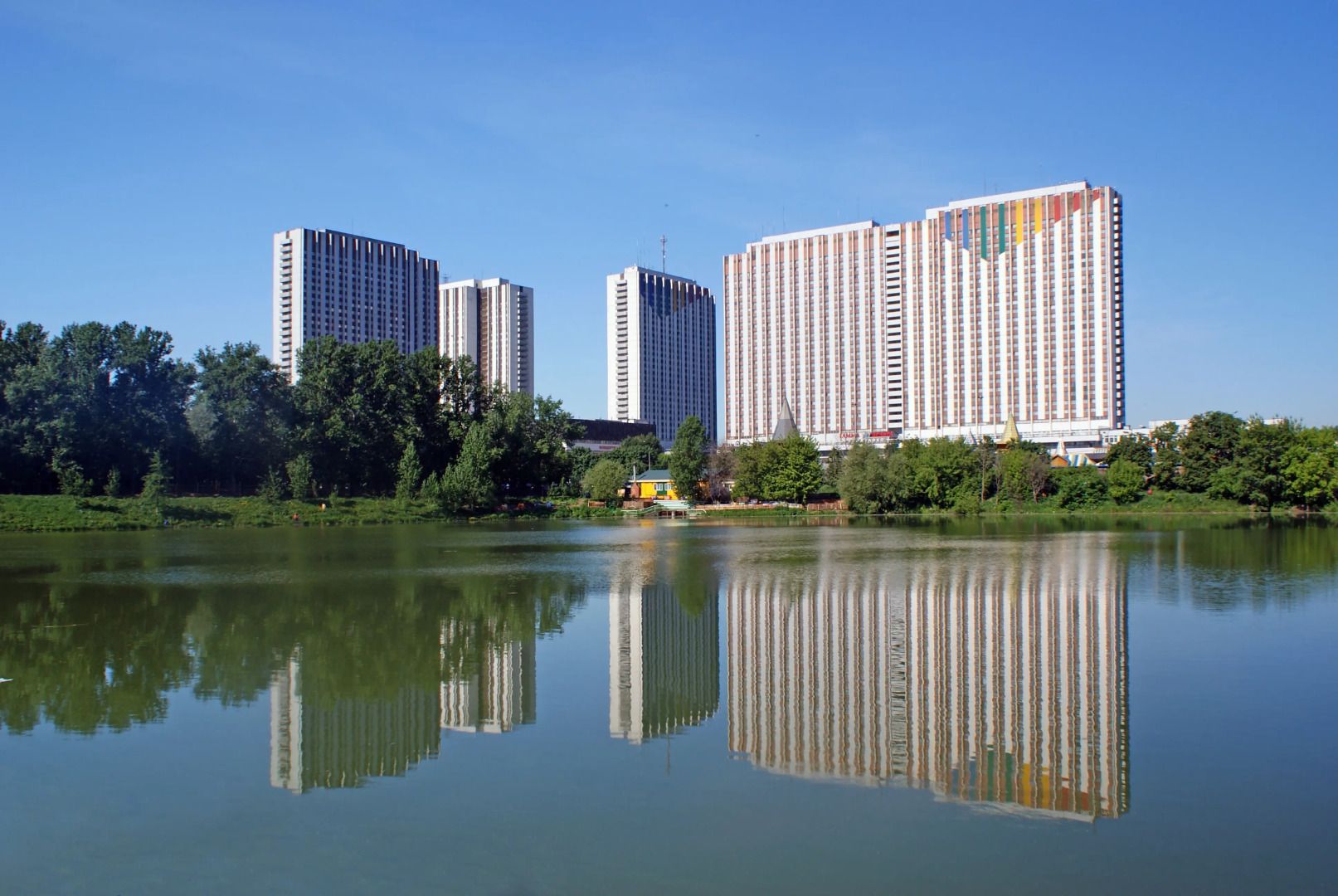 Служба бронирования и размещения НИКА официальный партнер Отель Измайлово Гамма