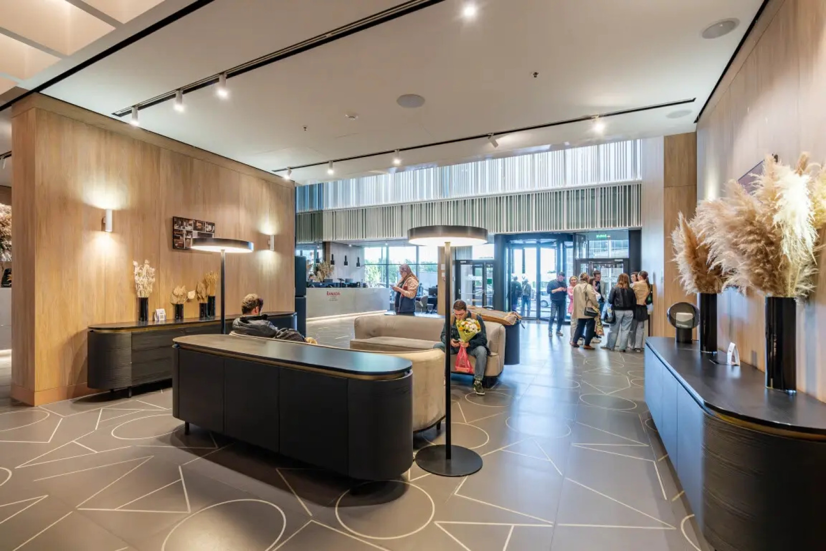 Апартаменты Film у метро 1