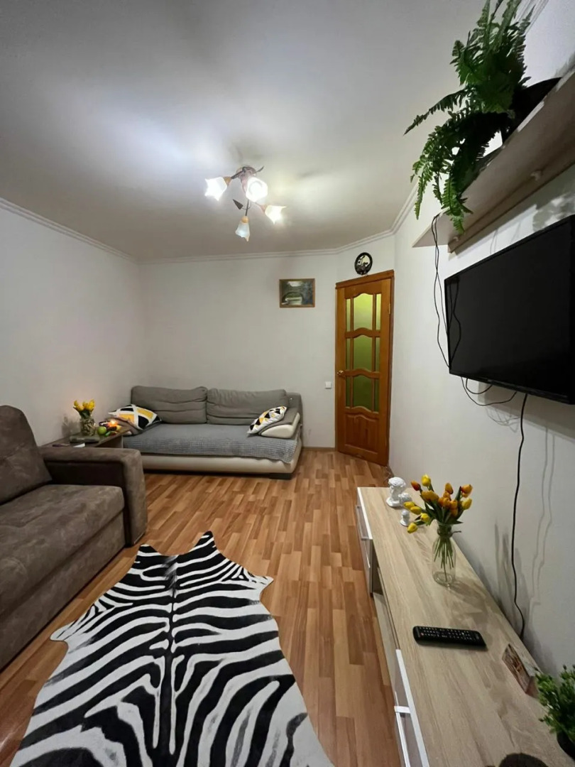 Апартаменты 2-комнатные в Центре Города на улице Ленина