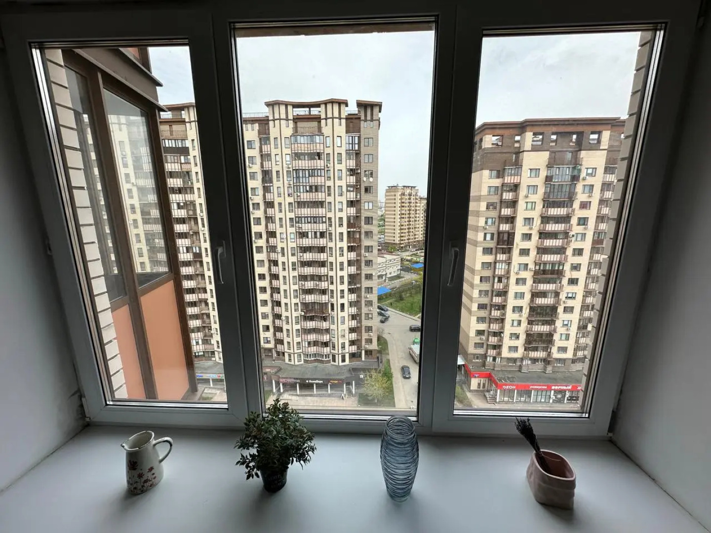 Апартаменты Истоман 2+2 в спальном микрорайоне