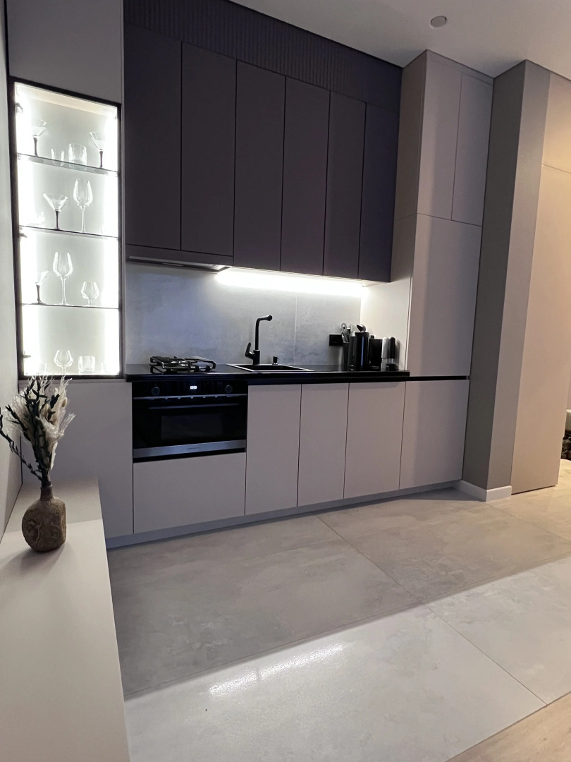 Квартира Новая евродвушка с дизайнерским ремонтом