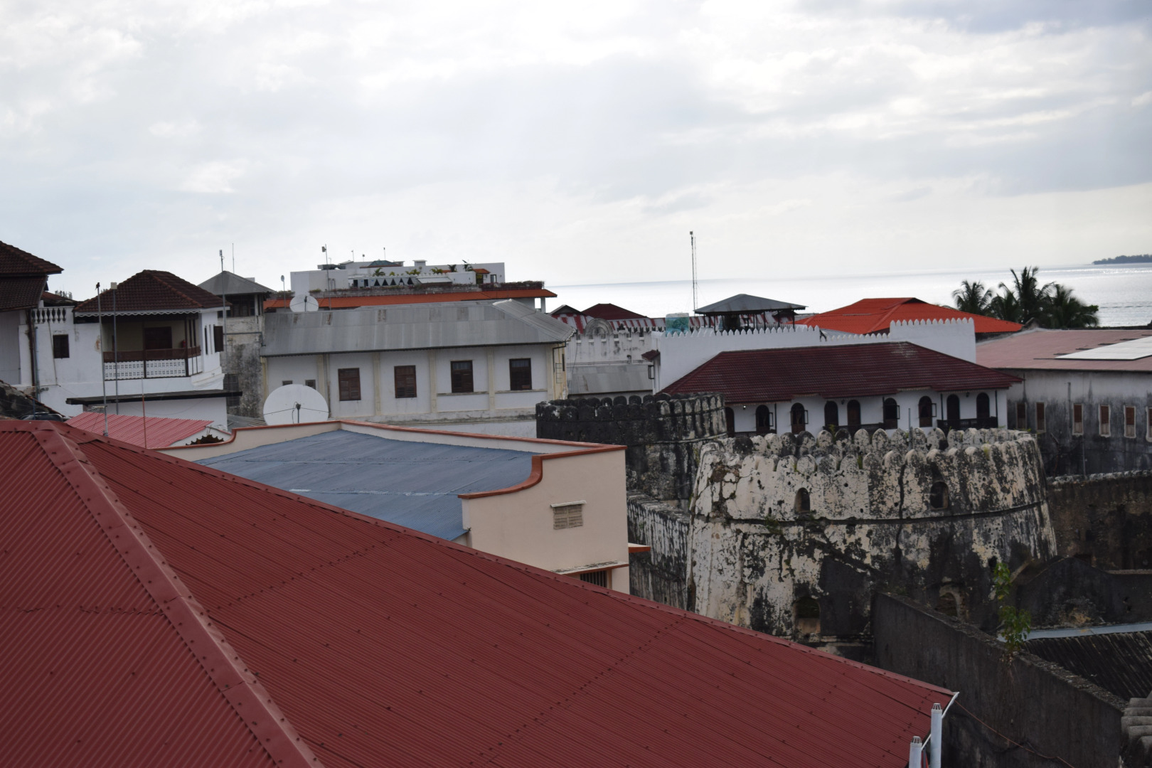 Отель Maru Maru