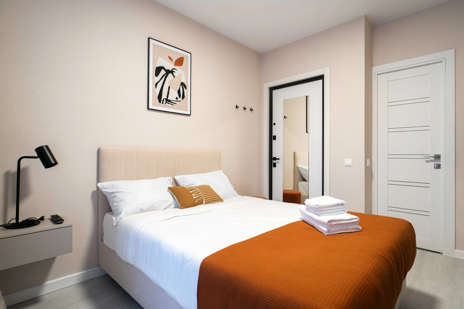 Апартаменты студия на Ватутина