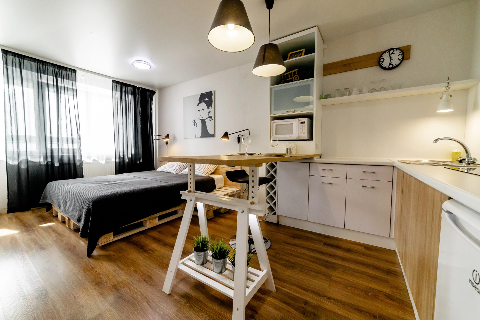 OpenApart - Odri Hepbern