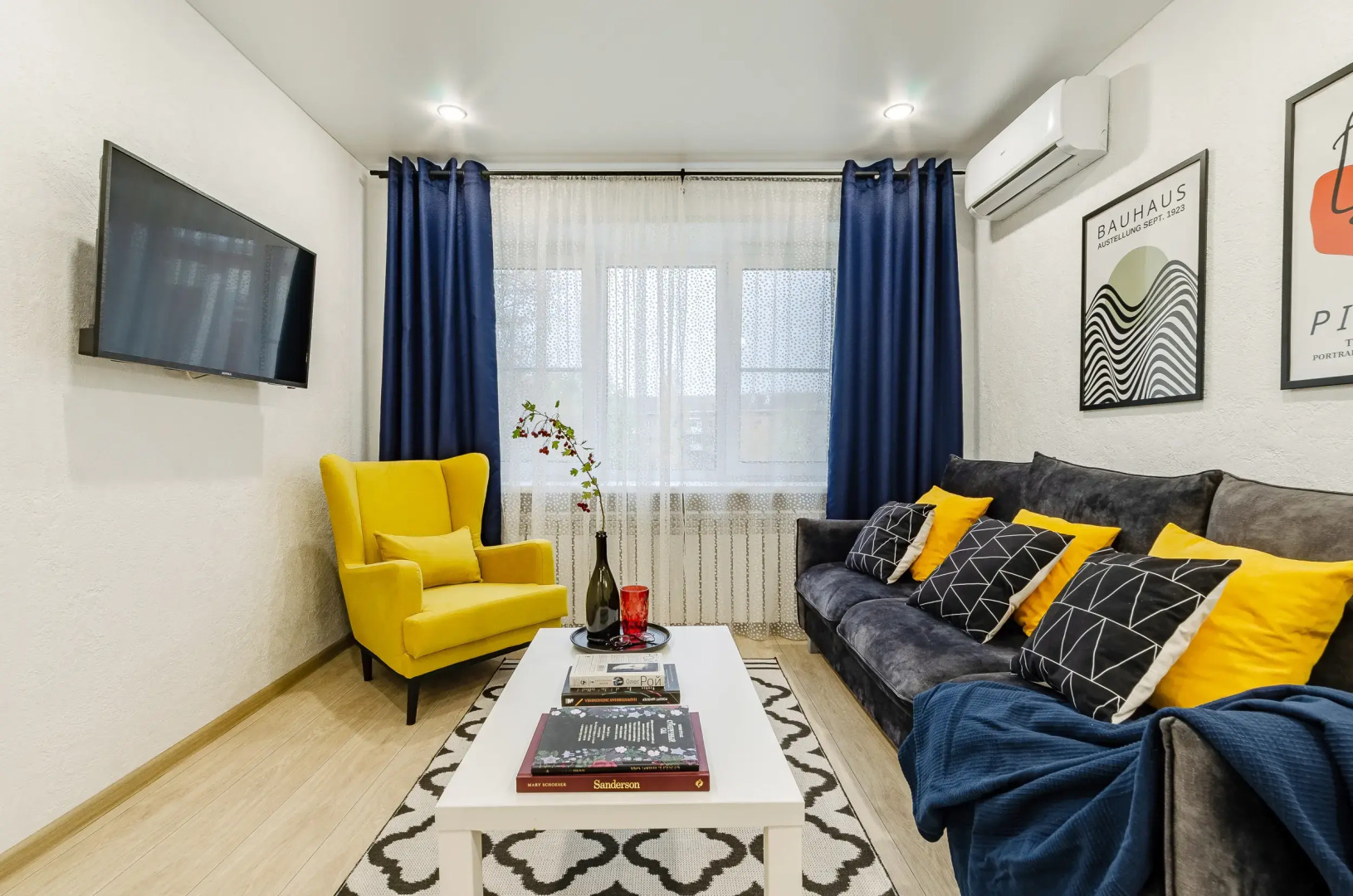 Апартаменты 200 метров до Кремля на улице Советской