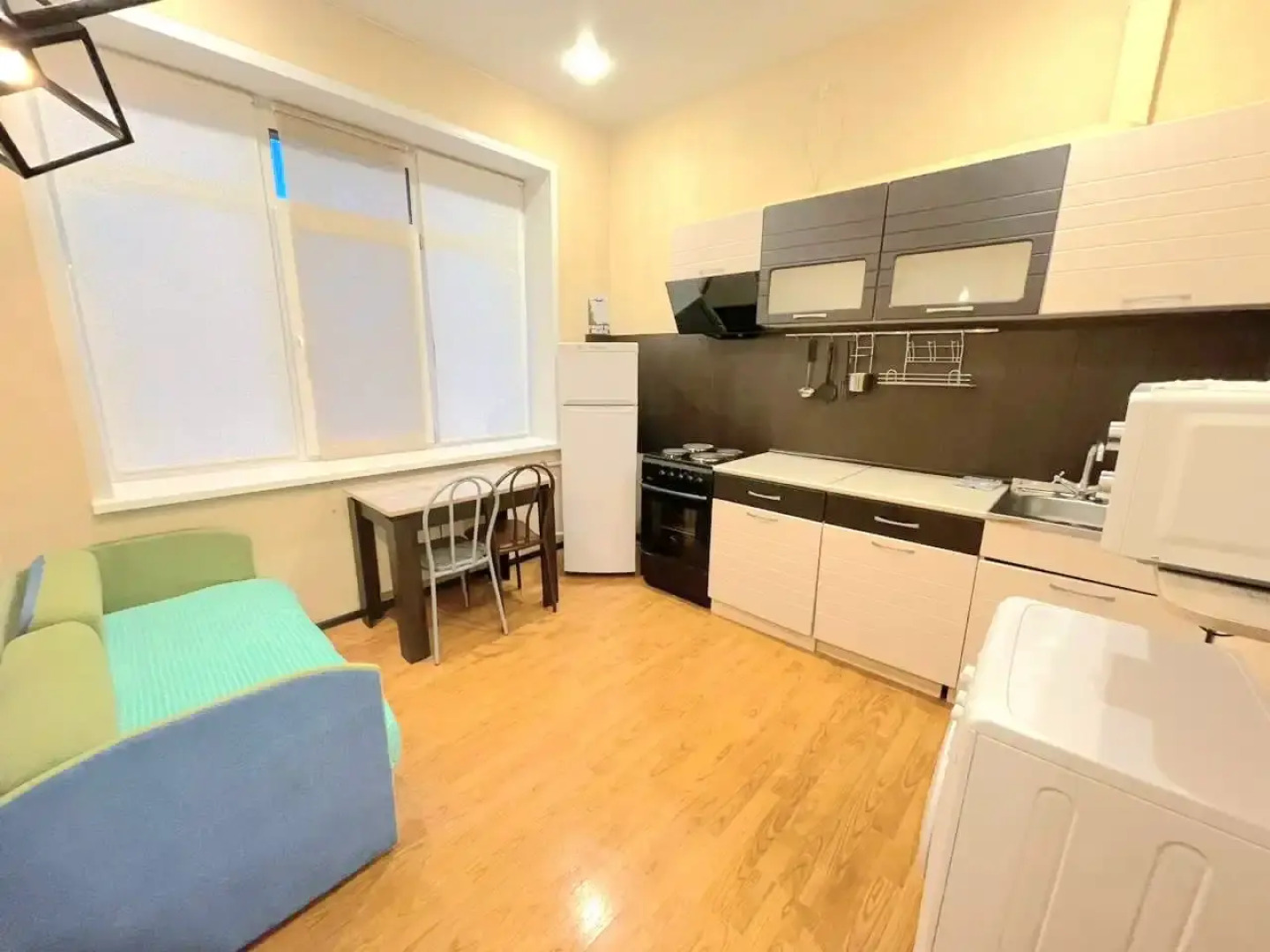 Апартаменты на Декабристов 39/1