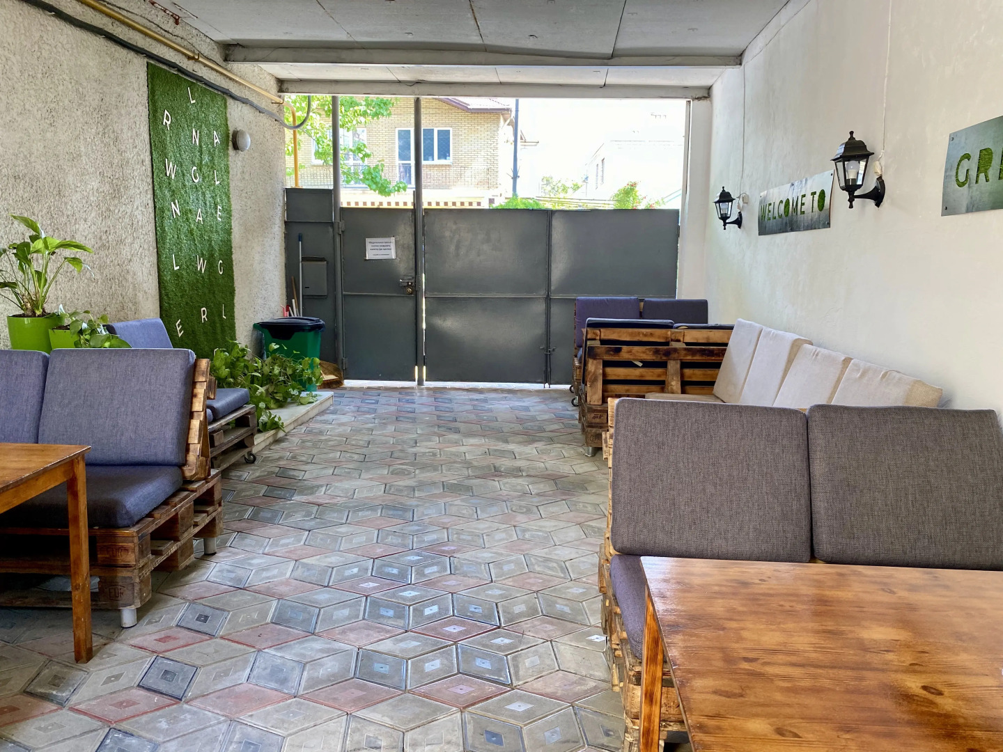 Гостевой дом Green Wall