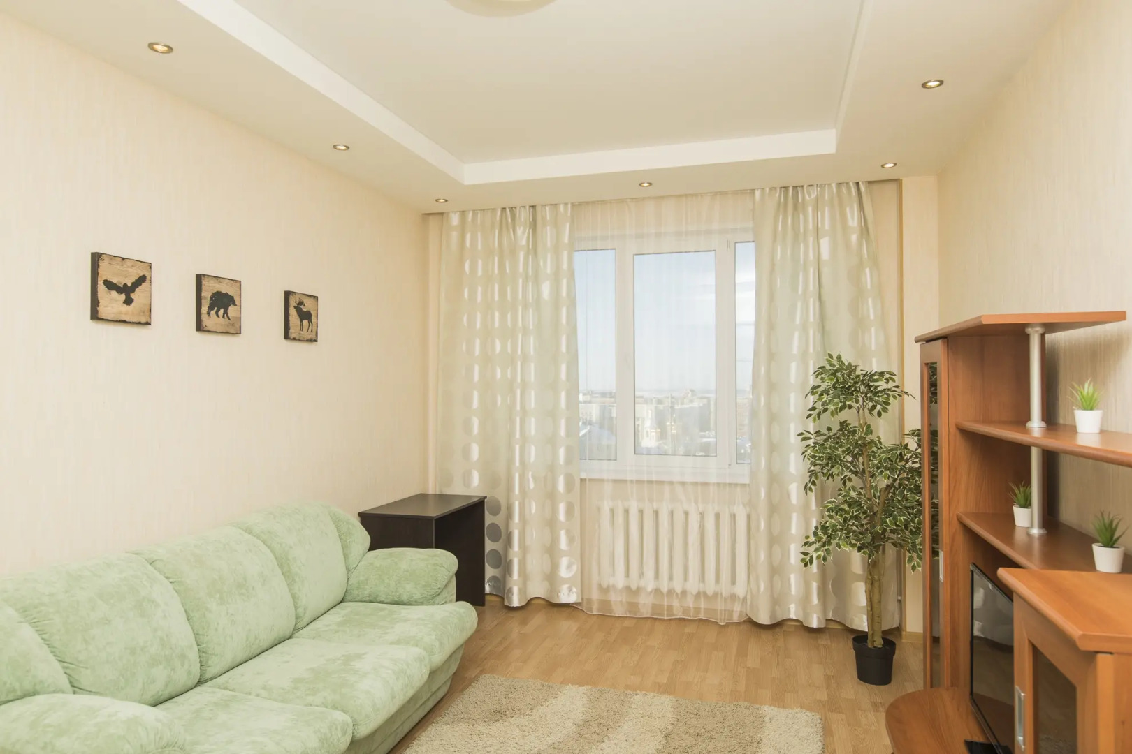 Апартаменты Белинского 11/66-90